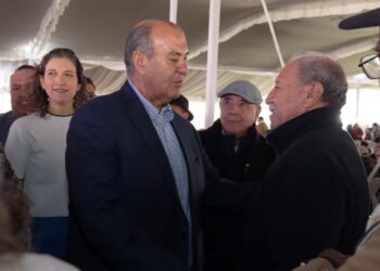 Gobierno de Hidalgo garantiza bono a maestros jubilados