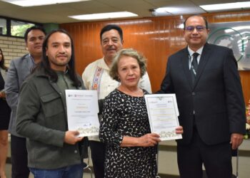 ITESA e IHEA entregan 69 certificados de primaria y secundaria