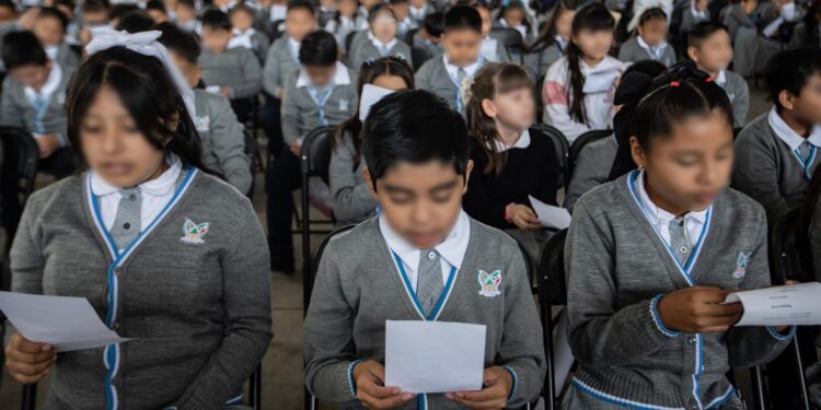 IHE fortalece hábitos de lectura y educación en valores