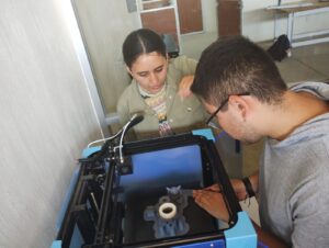 ITESHU impulsa innovación en mecatrónica e ingeniería industrial