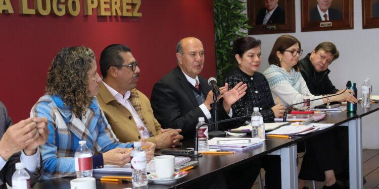 SEPH evalúa resultados para fortalecer la Educación Básica
