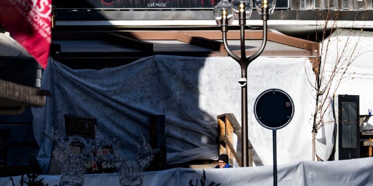 ¡Pánico! Suman 40 muertos y 115 heridos por explosión en bar de Suiza