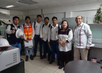 Estudiantes de la UTHH realizan estadía profesional en PEMEX Tabasco