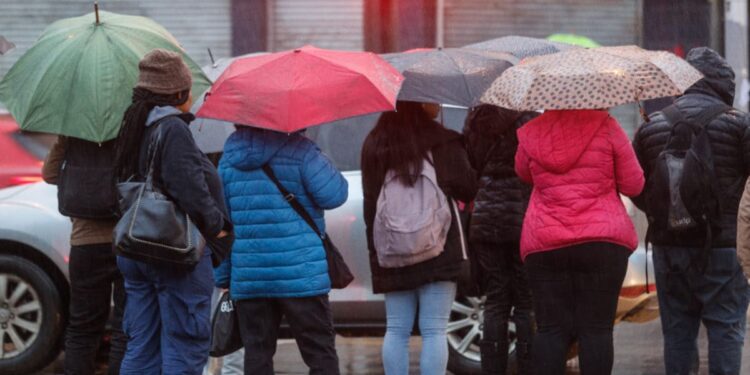 Pronostican frío, viento y lluvia para este fin de semana