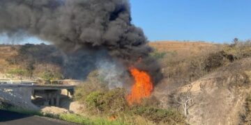 ¡Tragedia! Explosión de ducto en Oaxaca deja 3 muertos