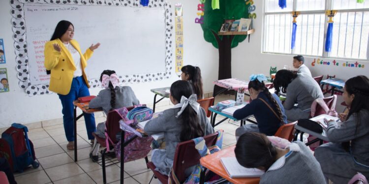 SEPH publica convocatoria para Becas de Educación Básica 2025-2026
