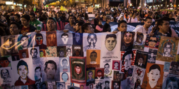 HRW incluye a México entre países con mayores retrocesos democráticos