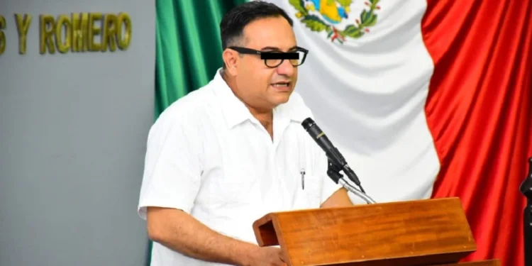 Por violencia de género, detienen a exdiputado de Tabasco