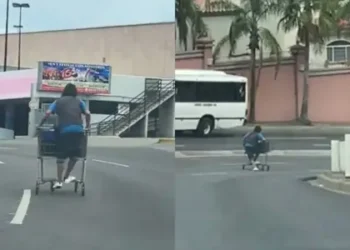 ¡Adrenalina pura! A pesar del peligro, joven se desplaza a toda velocidad en carrito de supermercado por Culiacán