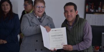 UNIDEH reconoce a académicos por diseño de nuevo doctorado