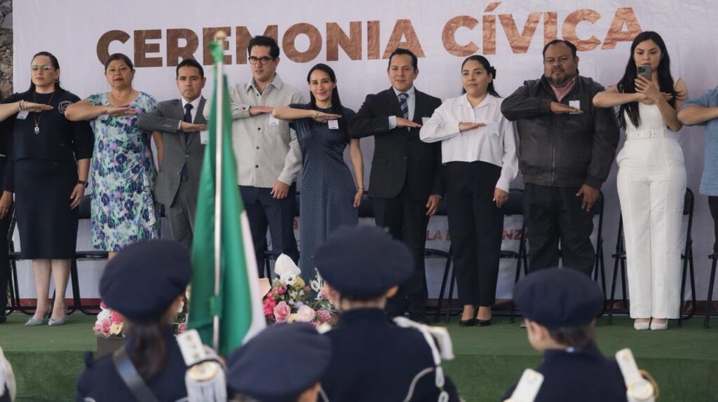 Michelle Núñez conmemora el 201 Aniversario de la erección de Valle de Bravo