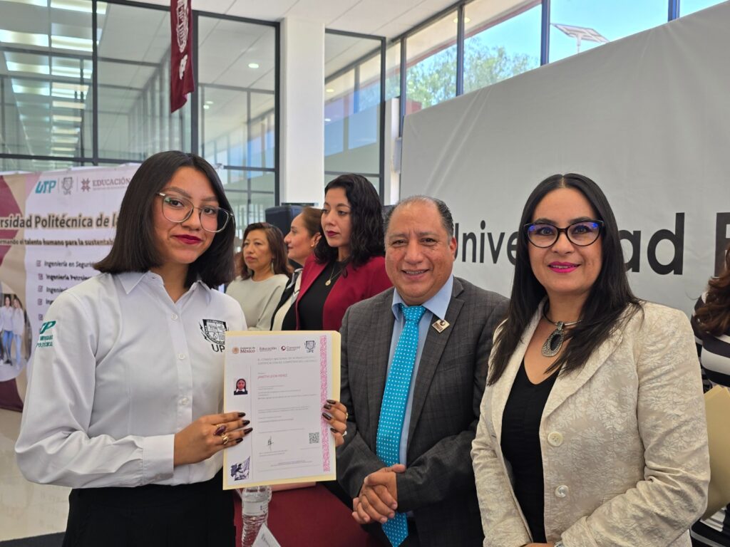UPE fortalece la formación profesional con certificados en cadena logística