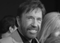 Chuck Norris, famoso actor y leyenda de las artes marciales, muere a los 86 años.
