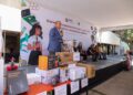 Natividad Castrejón entrega equipamiento a secundarias y laboratorios de ciencias