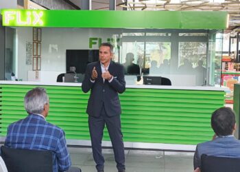Flix abre nueva ruta, ahora llega a Explanada Puebla con costo accesible