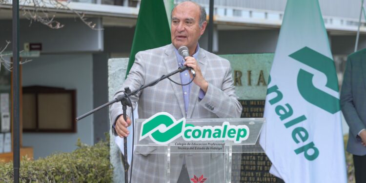 ● Natividad Castrejón destacó su legado como promotora de la justicia social, su labor académica y su contribución a la vida pública del país.