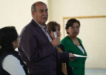 Encabeza Natividad Castrejón trabajos del CTE en escuelas de Pachuca