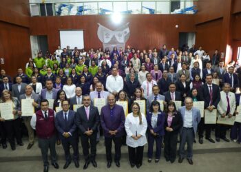 Reconocen a 16 universidades como promotoras de la salud