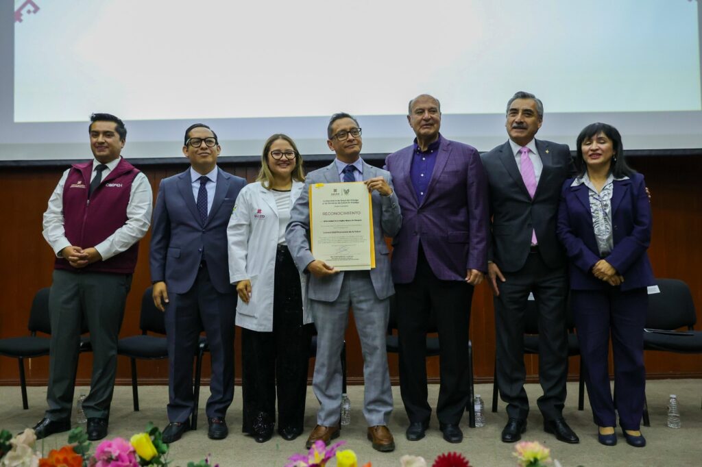 Reconocen a 16 universidades como promotoras de la salud