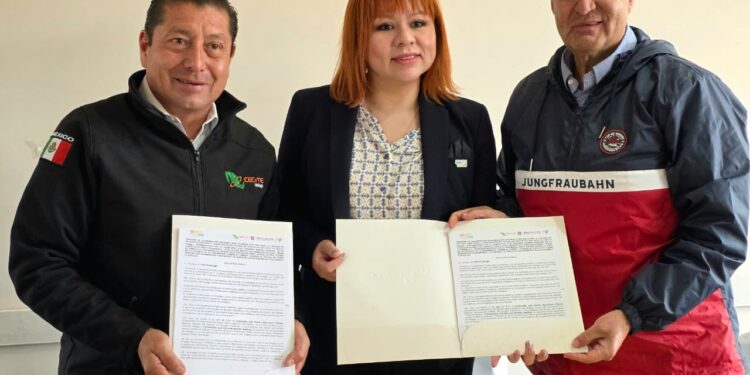 Natividad Castrejón entrega obra educativa en CECyTEH Epazoyucan