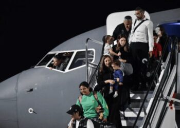 Embajadas mexicanas en Medio Oriente permanecen en alerta; han evacuado 121connacionales