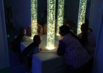 Fortalece Hidalgo atención educativa para estudiantes con autismo.