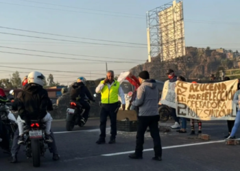 ¡Atención! Retiran bloqueo en la México-Pachuca, pero persiste el tránsito pesado.