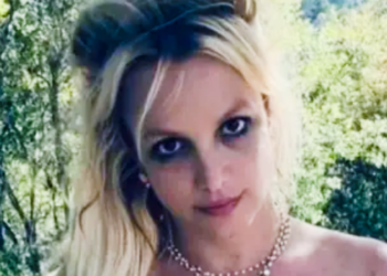 Britney Spears ingresa a centro de rehabilitación por abuso de sustancias.