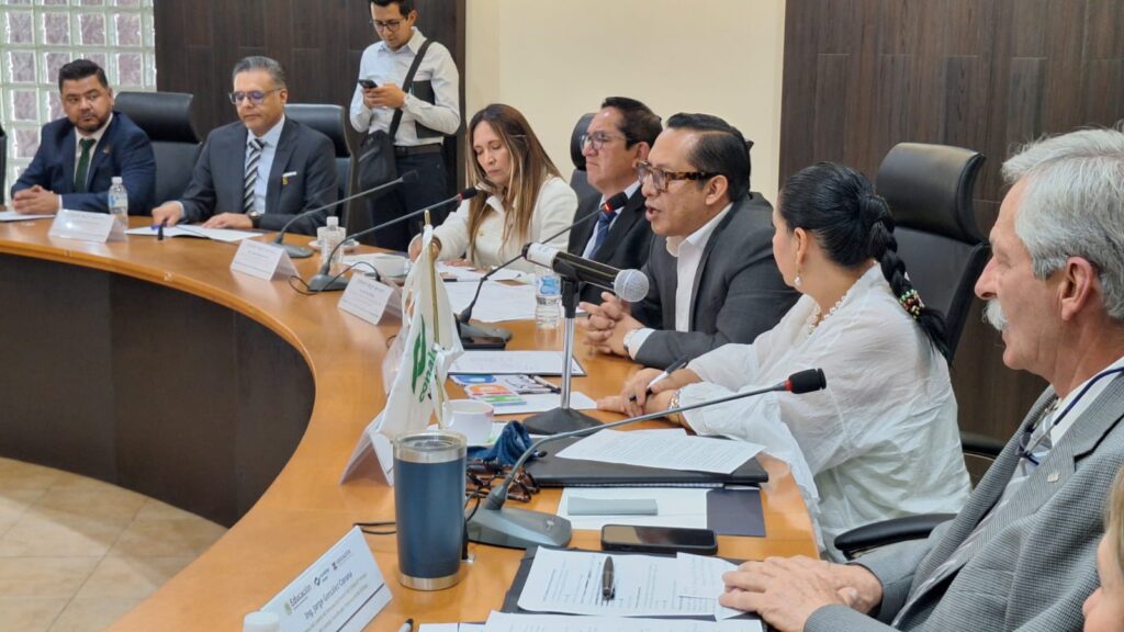 Conalep Hidalgo fortalece vinculación con sector empresarial
