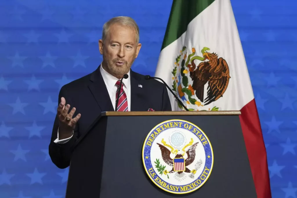 Embajador de EU lanza campaña anticorrupción contra políticos de Morena: Los Angeles Times