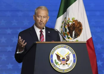 Embajador de EU lanza campaña anticorrupción contra políticos de Morena: Los Angeles Times