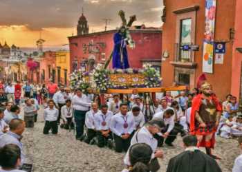 Semana Santa impulsa el turismo religioso y deja millonaria derrama en México.