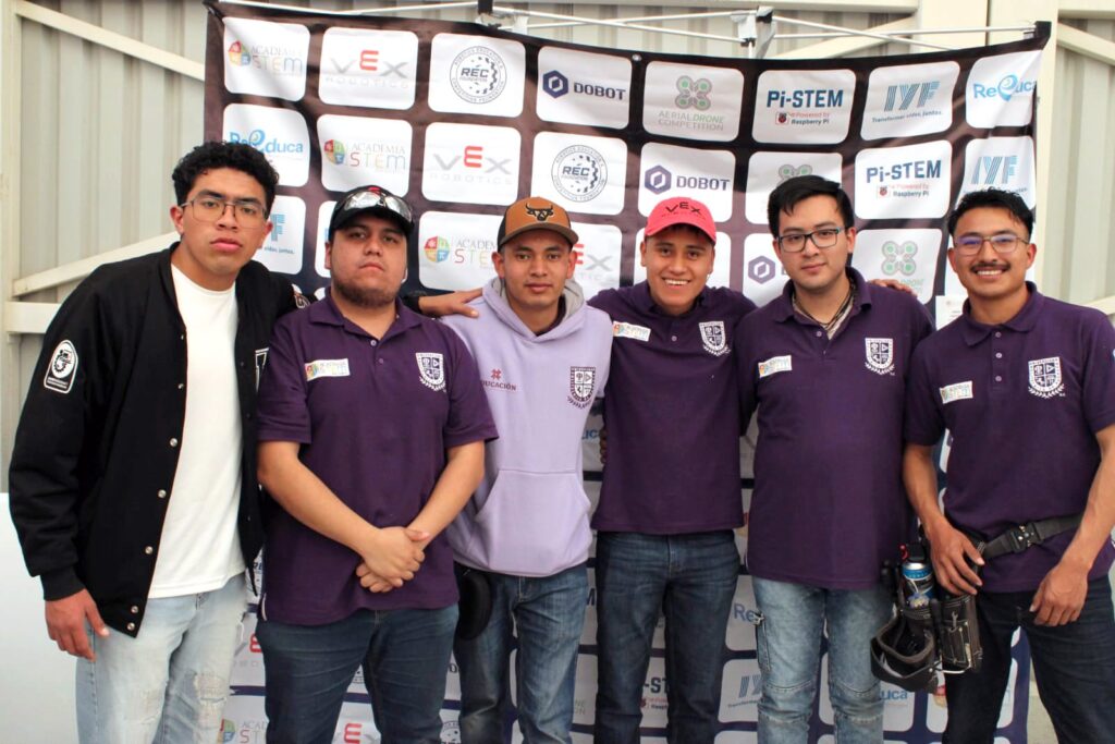 Estudiantes de la Politécnica de Pachuca representarán a México en el Mundial de Robótica