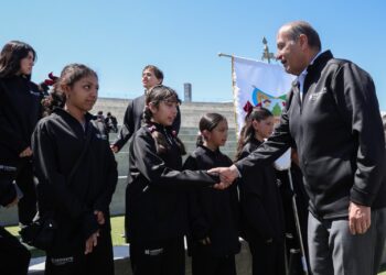 Natividad Castrejón abandera delegación hidalguense rumbo a la Olimpiada Nacional CONADE