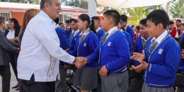 Fortalece SEPH escuelas de Tecozautla con inversión superior a 4 mdp