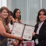 UNIDEH entrega 47 títulos y es reconocida como Universidad Promotora de la Salud