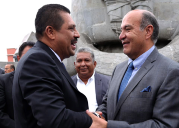 Realizan homenaje cívico a Benito Juárez.