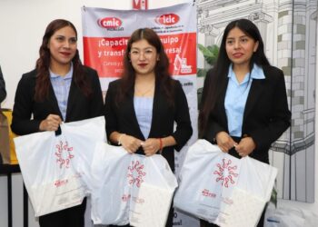 Estudiantes de la UTHH destacan en Maratón Juvenil de Contabilidad Gubernamental