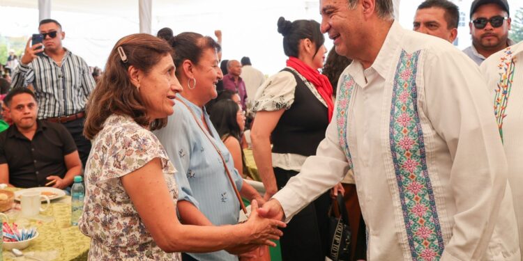 Celebran a maestras y maestros en Ixmiquilpan