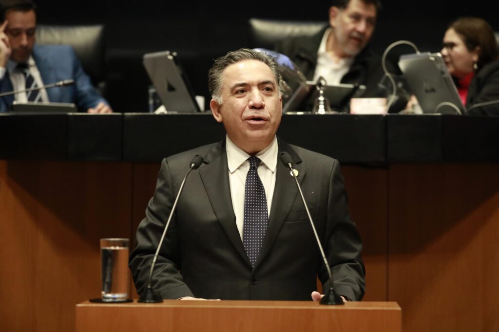 Enrique Inzunza acumula 12 días sin presentarse al Senado