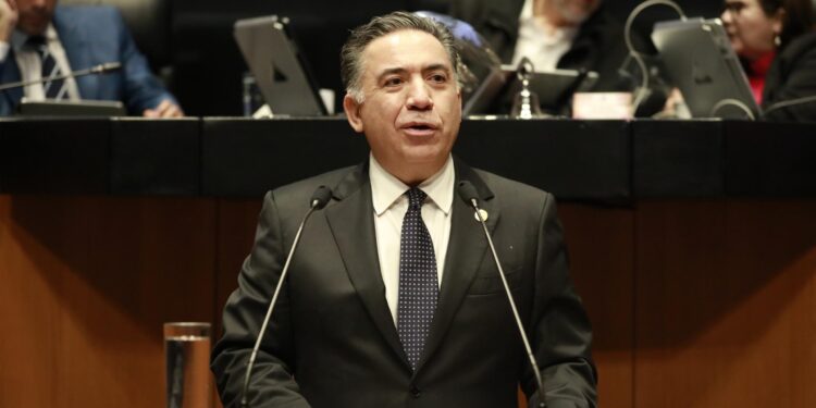 Enrique Inzunza acumula 12 días sin presentarse al Senado