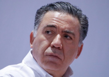 Enrique Inzunza se separa del Senado tras presión por caso ligado al narco.