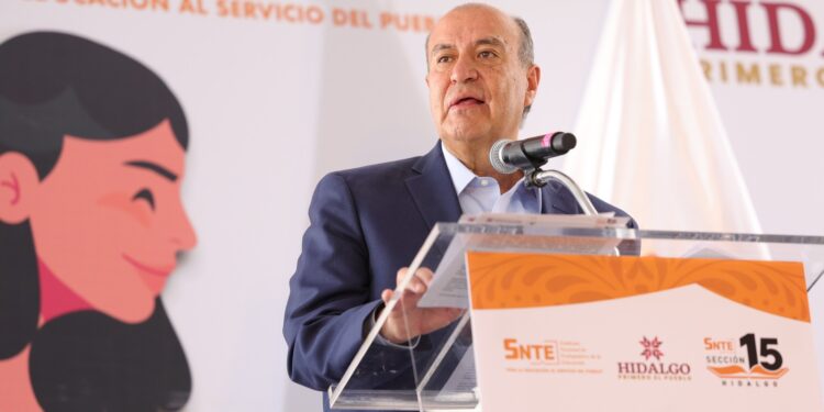 SEPH y SNTE reconocen a más de 2 mil trabajadoras de la educación