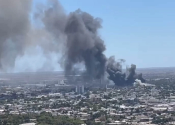 ¡Tragedia! Incendio en plaza comercial de Sinaloa deja 5 muertos y 30 lesionados.