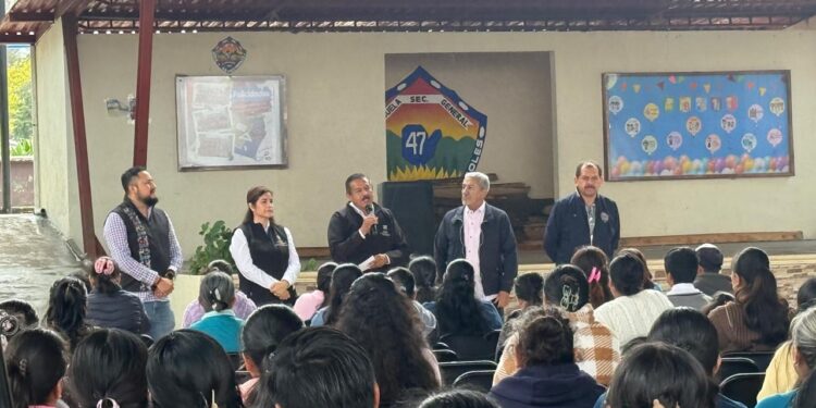 Fortalece IHE la participación escolar y la convivencia educativa