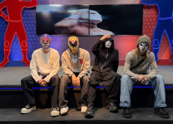 Integrantes de BTS disfrutan de la lucha libre en Arena México