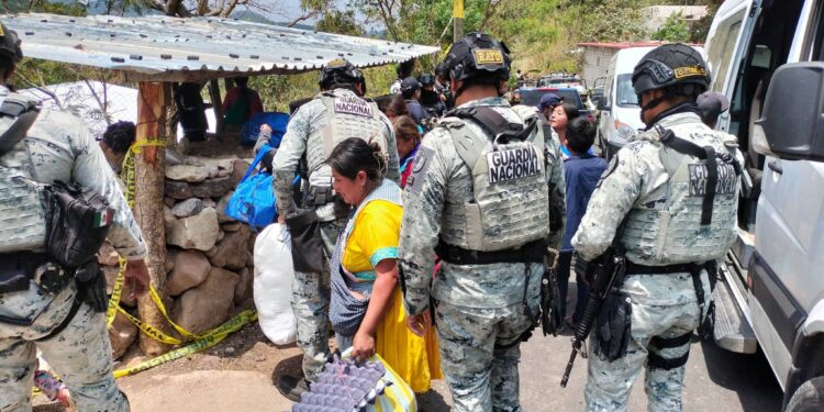 Familias desplazadas regresan a Chilapa tras ofensiva criminal