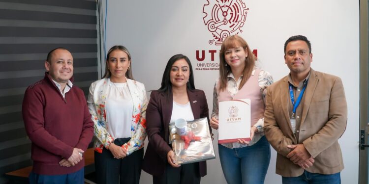 UTVAM firma convenio con PETIMEX para fortalecer vinculación industrial