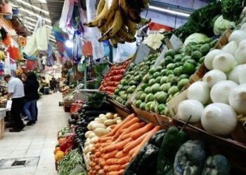 Inflación cede apenas, pero el bolsillo de los mexicanos sigue bajo presión