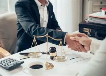 Hidalgo excede cantidad de notarios establecidos por la ley; hay 108